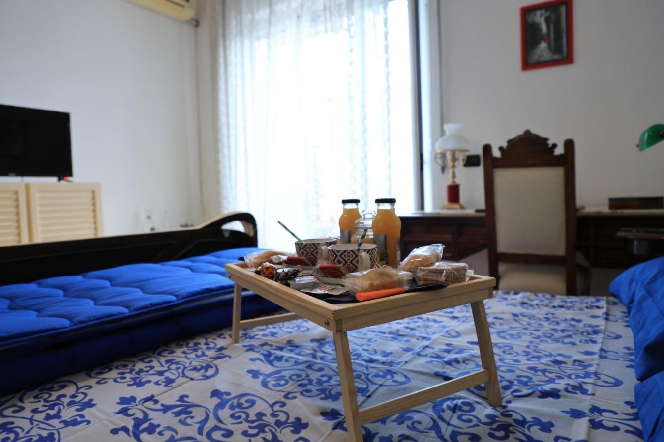 Bernadette Bed and Breakfast Neapel Exteriör bild
